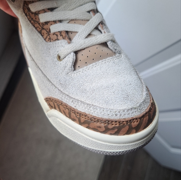 Boys Jordan Retros🤎 - Picture 6 of 15